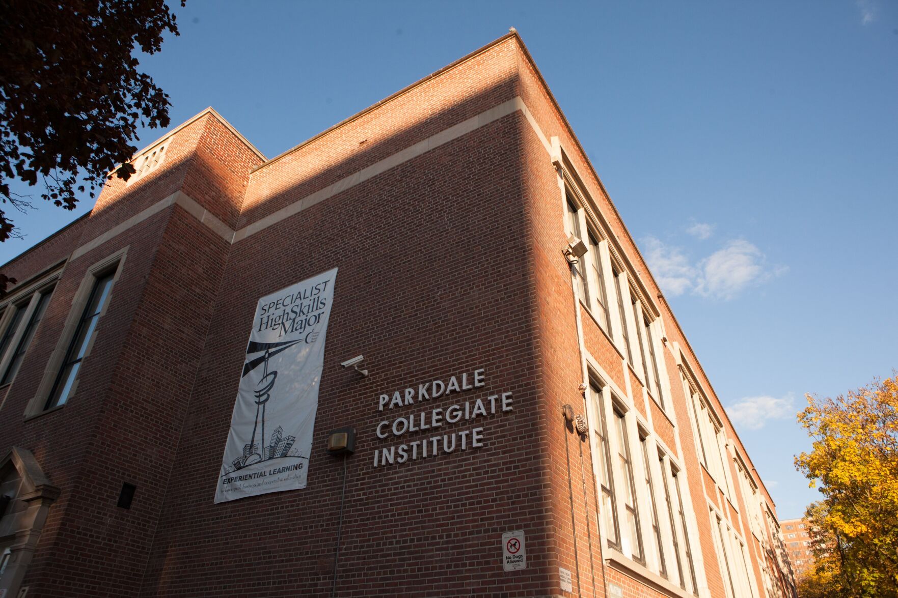 Parkdale Collegiate.jpg
